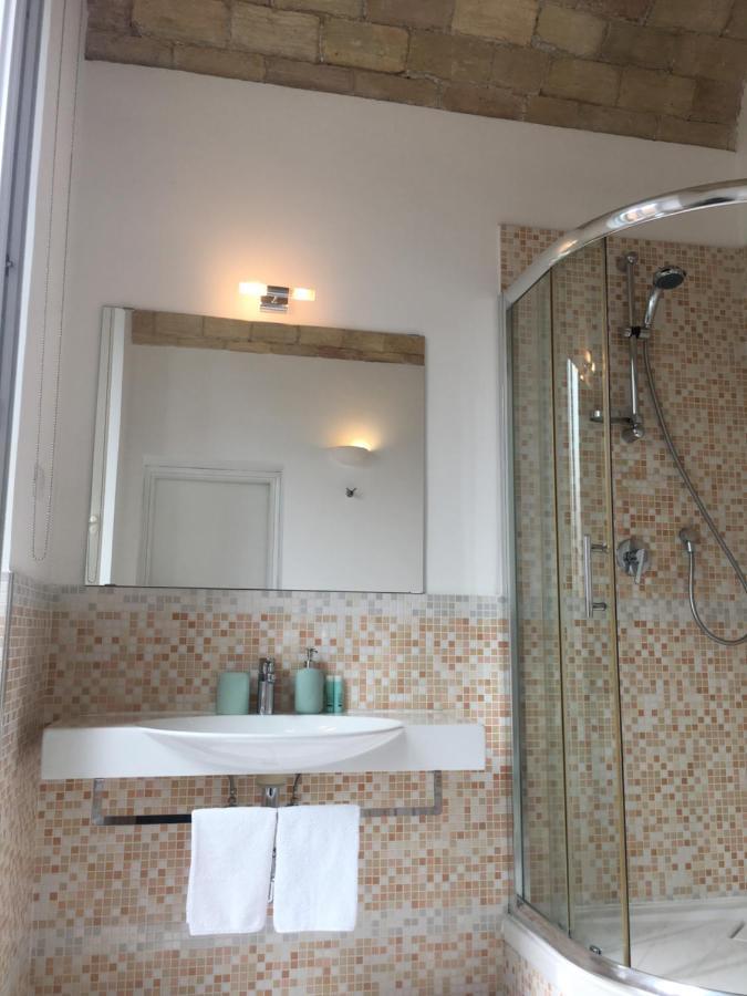 La Finestra Sul Colosseo B&B 1 Rome Exterior photo
