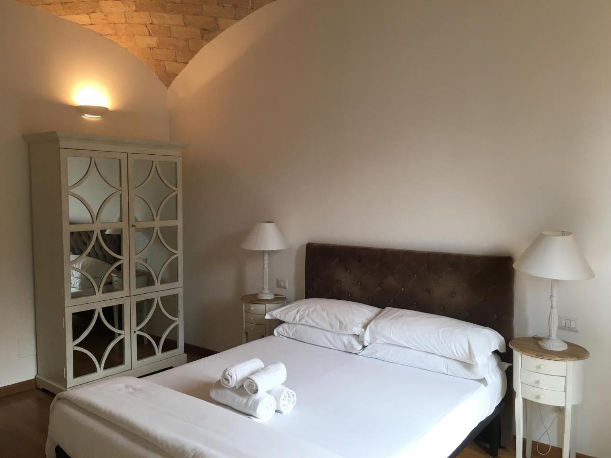 La Finestra Sul Colosseo B&B 1 Rome Exterior photo